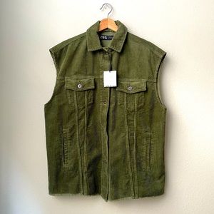 Oversized Green Corduroy Vest (Zara)